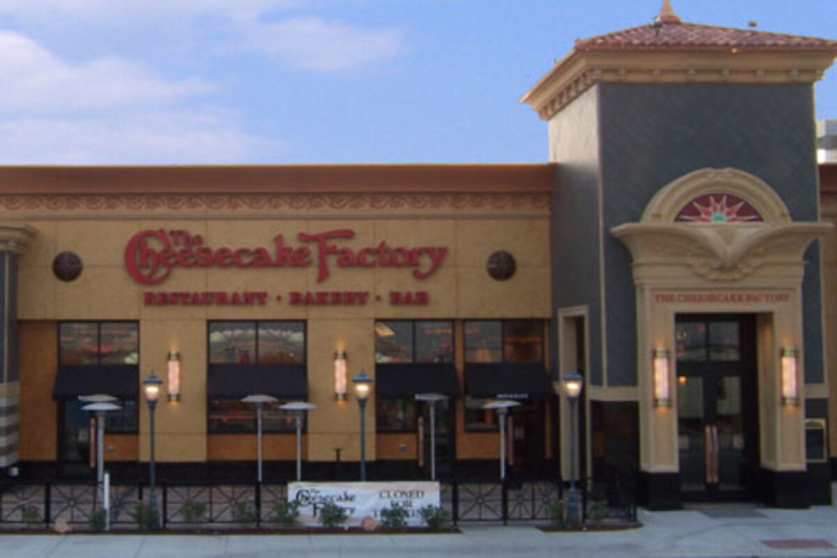 The Cheesecake Factory Restaurant - Arlington, TX